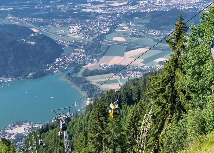 In Bodensdorf Near Slopes Ferienhaus